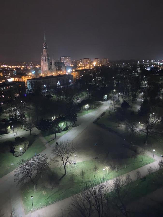 Look Of Dreams - Apartament W Superjednostce Apartment Dabrowa Gornicza Luaran gambar